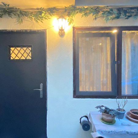 Mari Apartment Τυφλίδα Εξωτερικό φωτογραφία