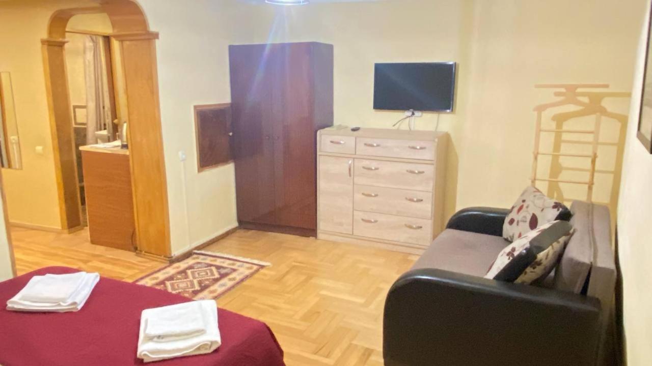 Mari Apartment Τυφλίδα Εξωτερικό φωτογραφία